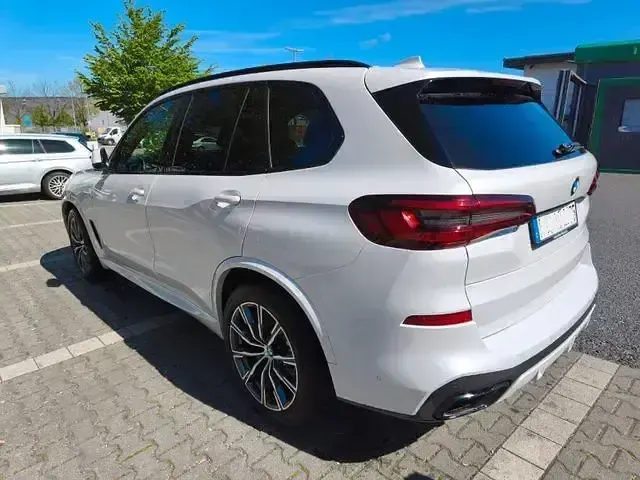 Gebraucht BMW X5 M Sport 286 PS (210 kW) 2021 Weiß SUV