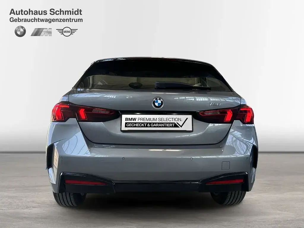 Gebraucht BMW 120 Efficient Dynamics 156 PS (114 kW) 2025 Skyscraper grau Kleinwagen