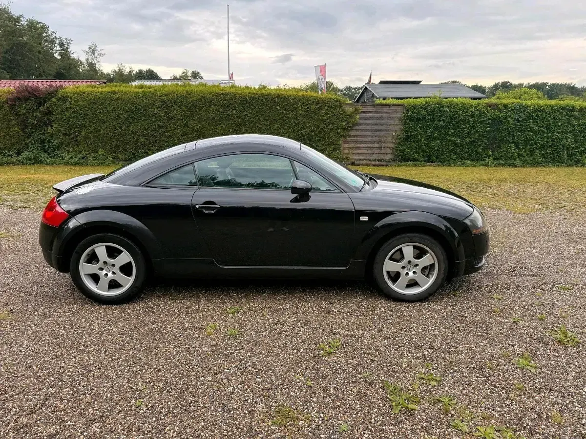 Gebraucht Audi TT Design 180 PS (132 kW) 1999 Schwarz Coupé