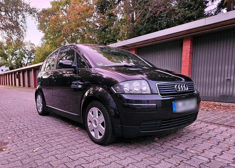 Schwarz Gebraucht 2004 Audi A2 Kleinwagen | 5.300 € (Fairer Preis) - Bild 1/4