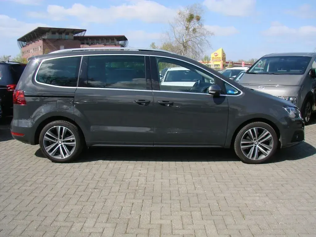 Gebraucht Seat Alhambra FR-Line 220 PS (161 kW) 2018 Grau metallic Van / Kleinbus