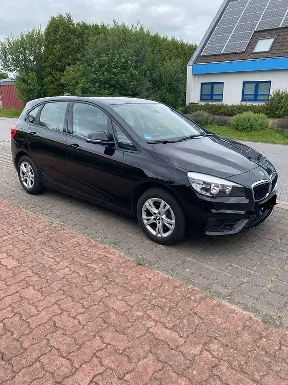 Gebraucht BMW 218 Active Tourer 136 PS (100 kW) 2017 Schwarz Van / Kleinbus