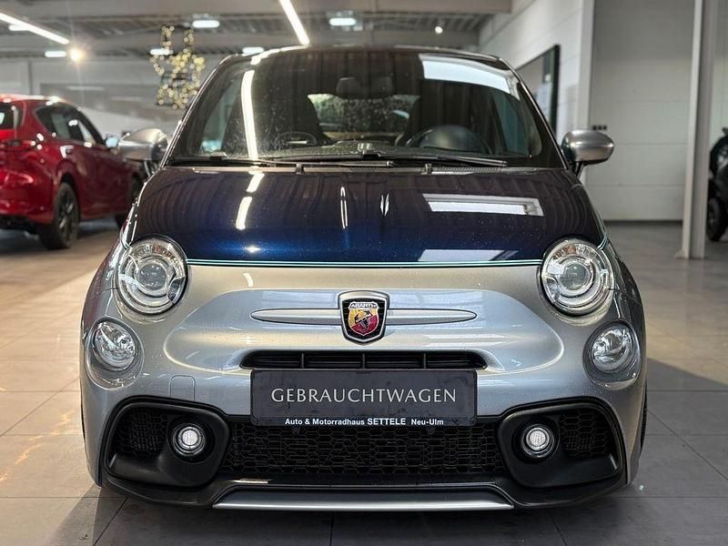 Usado Abarth 695 179 HP (131 kW) 2018 Azul Citadino