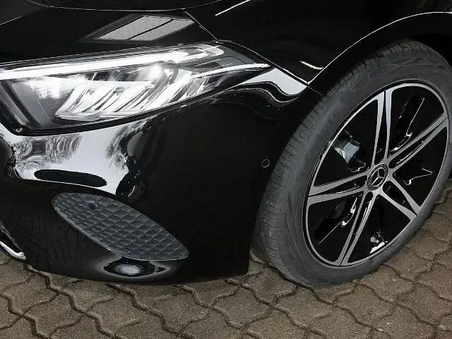 Gebraucht Mercedes A200 163 PS (119 kW) 2026