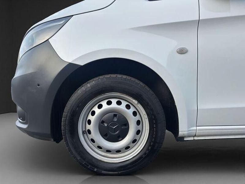 Second-hand Mercedes Vito 163 CP (119 kW) 2024 Andere Van