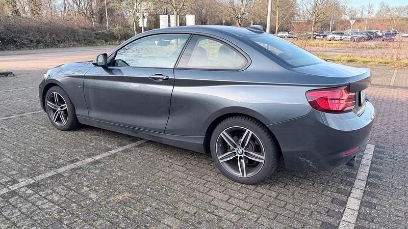 Gebraucht BMW 218 Sport Line 150 PS (110 kW) 2014 Grau Coupé