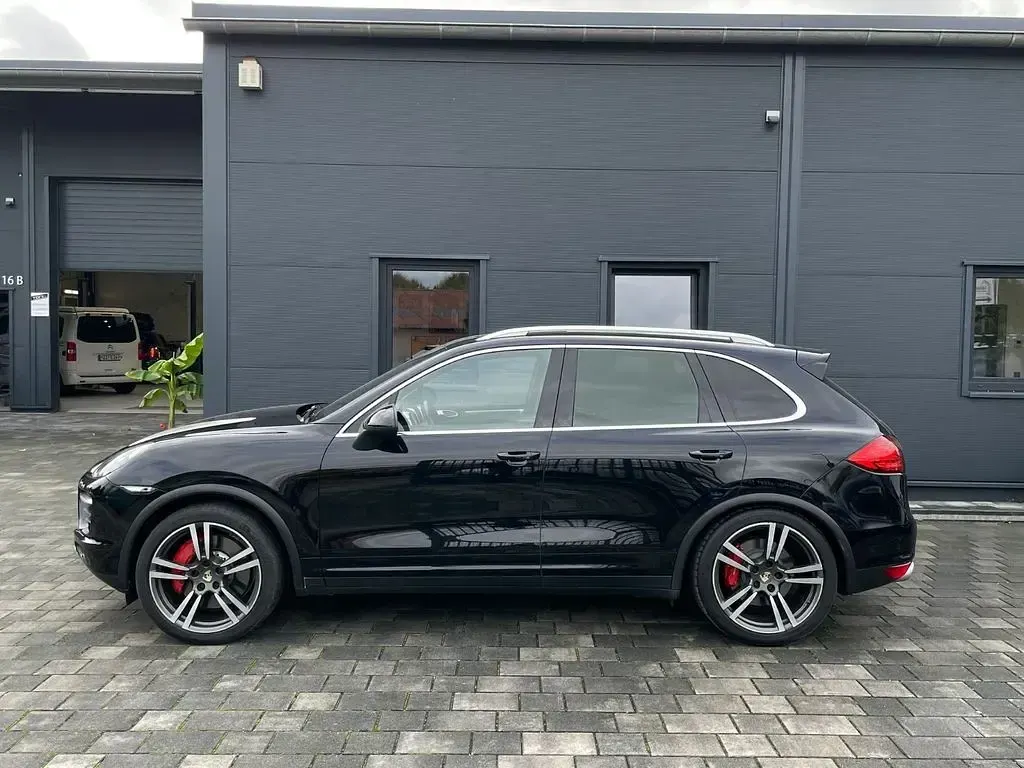 Gebraucht Porsche Cayenne Turbo 500 PS (367 kW) 2013 Schwarz SUV