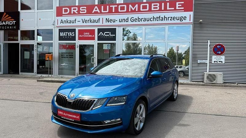 Blau Gebraucht 2018 Skoda Octavia Style Kombi | 15.950 € (Fairer Preis) - Bild 1/4
