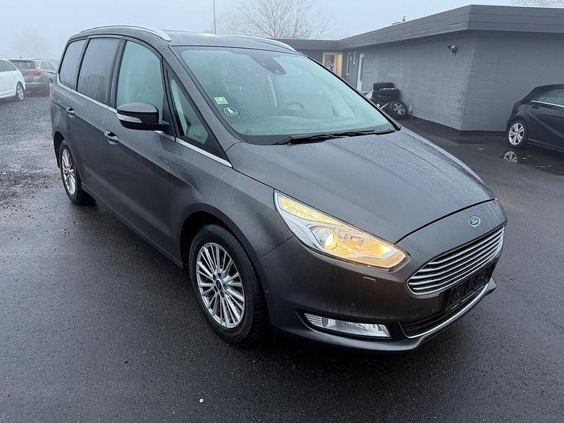 Gebraucht Ford Galaxy Titanium 190 PS (139 kW) 2018 Grau Van / Kleinbus