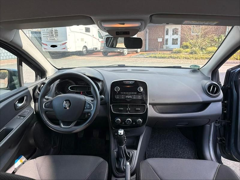 Gebraucht Renault Clio IV 73 PS (53 kW) 2017 Blau Kleinwagen