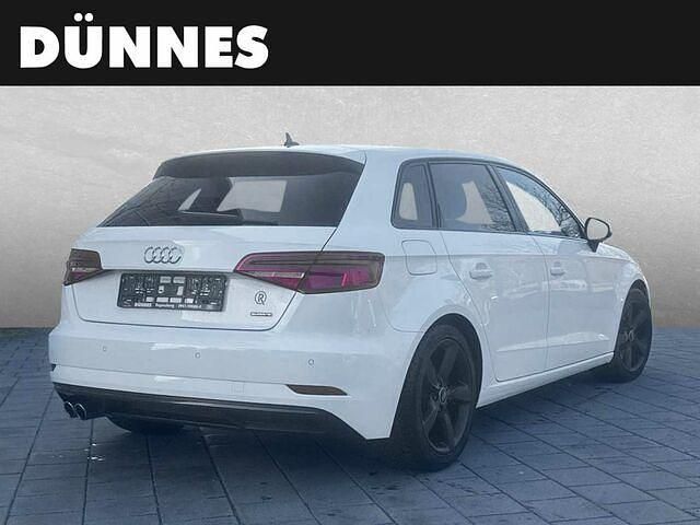 Gebraucht Audi A3 Design 190 PS (139 kW) 2019 Andere farbe