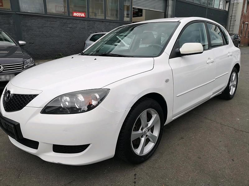Gebraucht Mazda 3 105 PS (77 kW) 2005 Weiß Kleinwagen