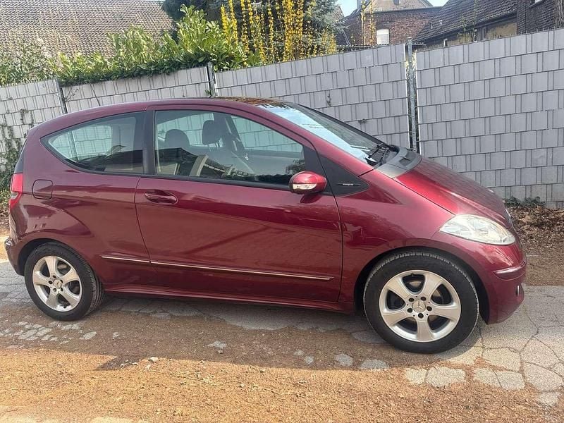Gebraucht Mercedes A170 116 PS (85 kW) 2005 Rot Kleinwagen