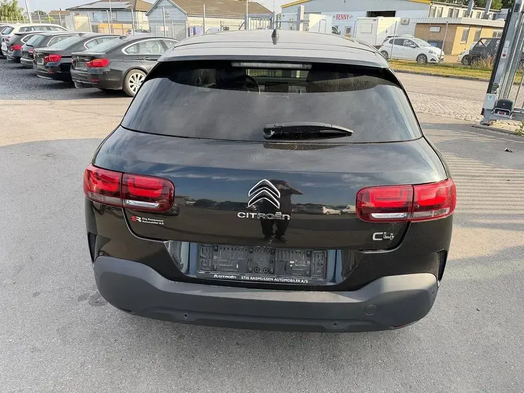 Gebraucht Citroën C4 Feel 110 PS (80 kW) 2018 Schwarz Limousine