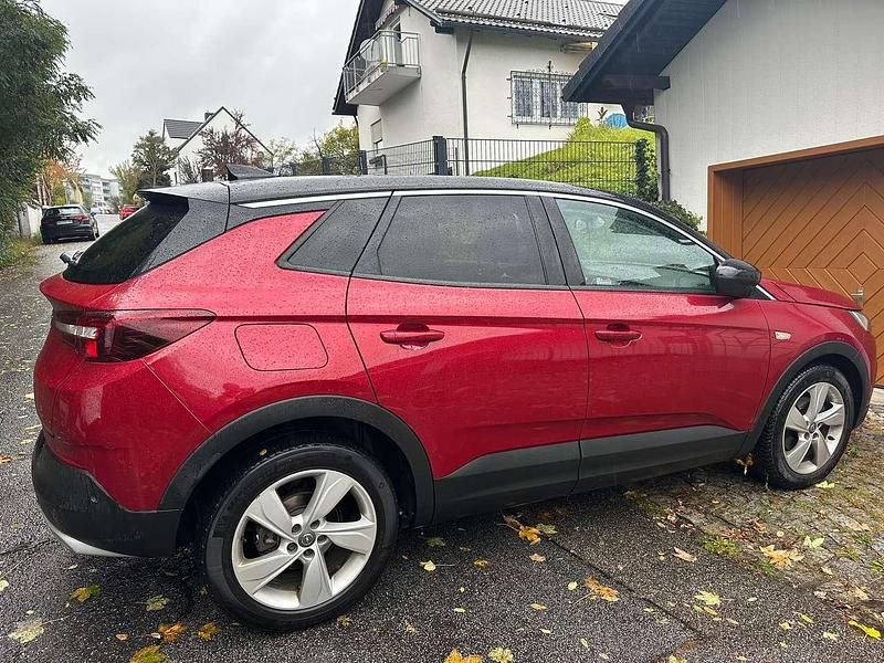 Rot Gebraucht 2020 Opel Grandland X Business Innovation SUV | 18.750 € (Fairer Preis) - Bild 1/4
