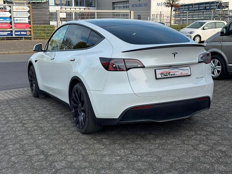 Occasion Tesla Model Y Performance 392 kW (534 ch) 2022 Blanc SUV