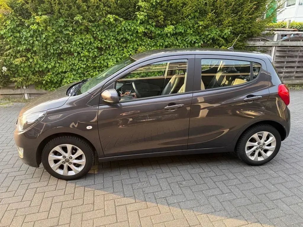 Gebraucht Opel Karl 75 PS (55 kW) 2015 Grau Kleinwagen