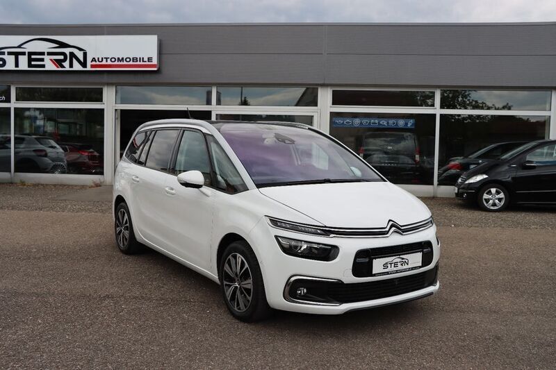 Weiß Gebraucht 2018 Citroën C4 SpaceTourer Shine Van / Kleinbus | 13.290 € (Superpreis) - Bild 1/4