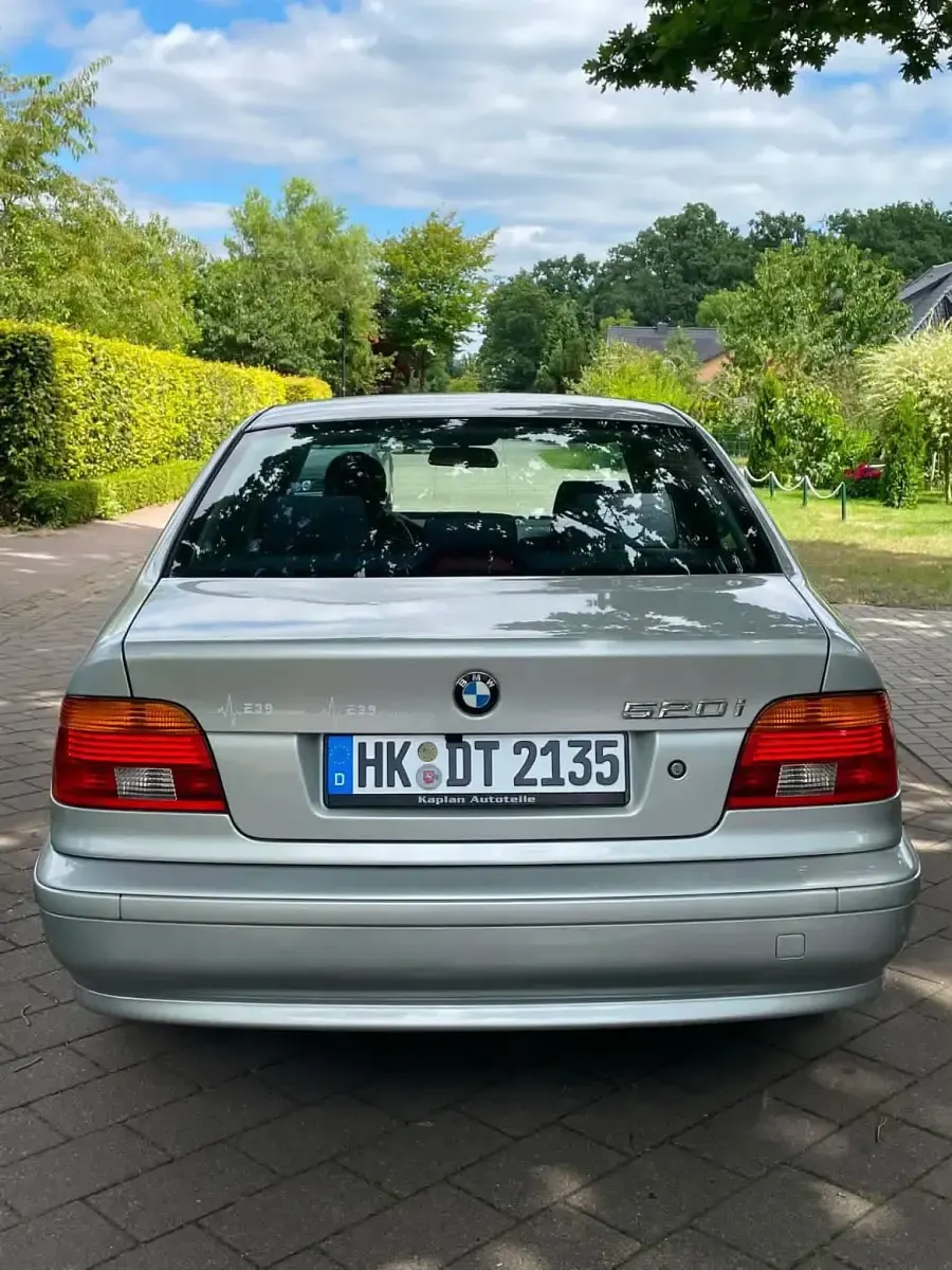 Gebraucht BMW 520 170 PS (125 kW) 2001 Grau Limousine