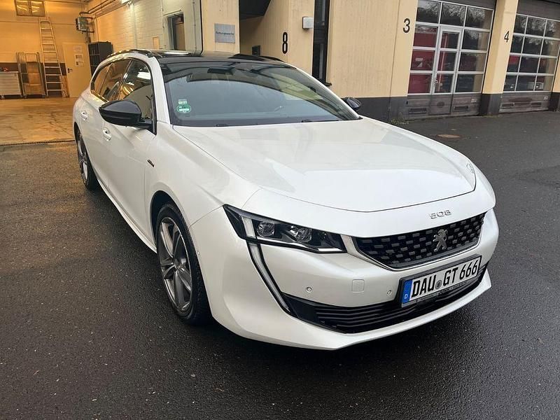 Weiß Gebraucht 2020 Peugeot 508 Allure Kombi | 17.900 € (Fairer Preis) - Bild 1/4