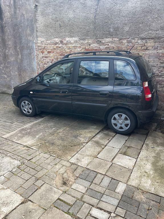 Schwarz Gebraucht 2007 Hyundai Matrix GLS Van / Kleinbus | 1.999 € (Fairer Preis) - Bild 1/4