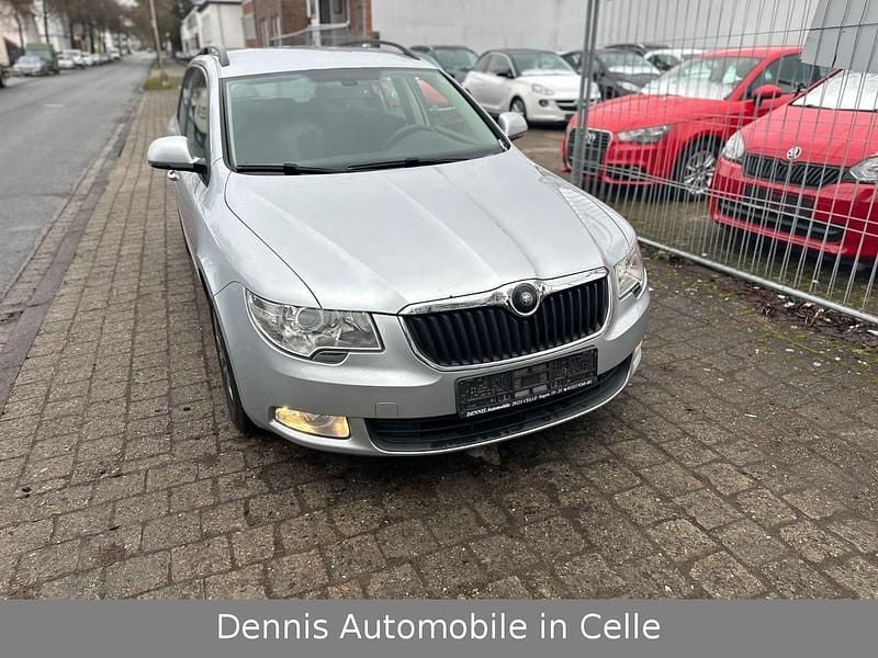 Gebraucht Skoda Superb Comfort 160 PS (117 kW) 2010 Silber Kombi