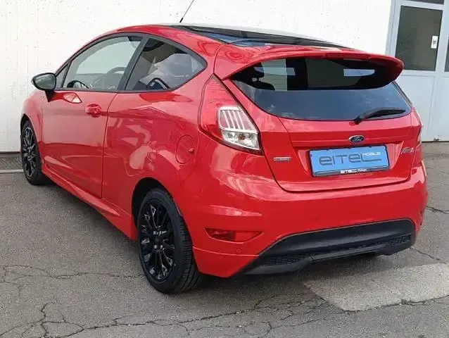 Gebraucht Ford Fiesta ST-Line 140 PS (102 kW) 2017 Rot Kleinwagen