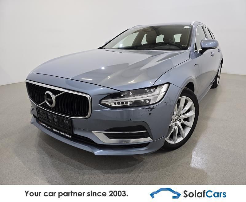 Blau Gebraucht 2020 Volvo V90 Momentum Kombi | 16.214 € (Superpreis) - Bild 1/4