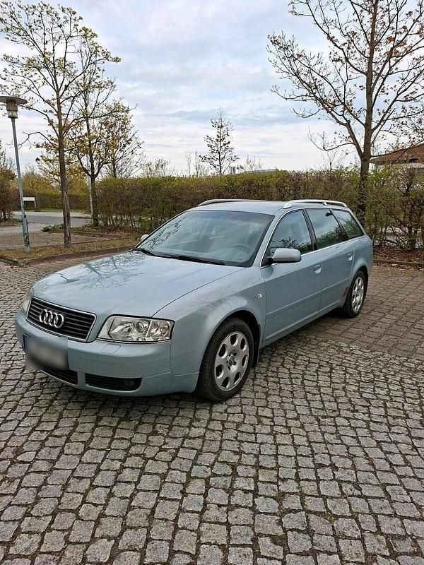 Usata Audi A6 163 CV (119 kW) 2003 Blu Station wagon