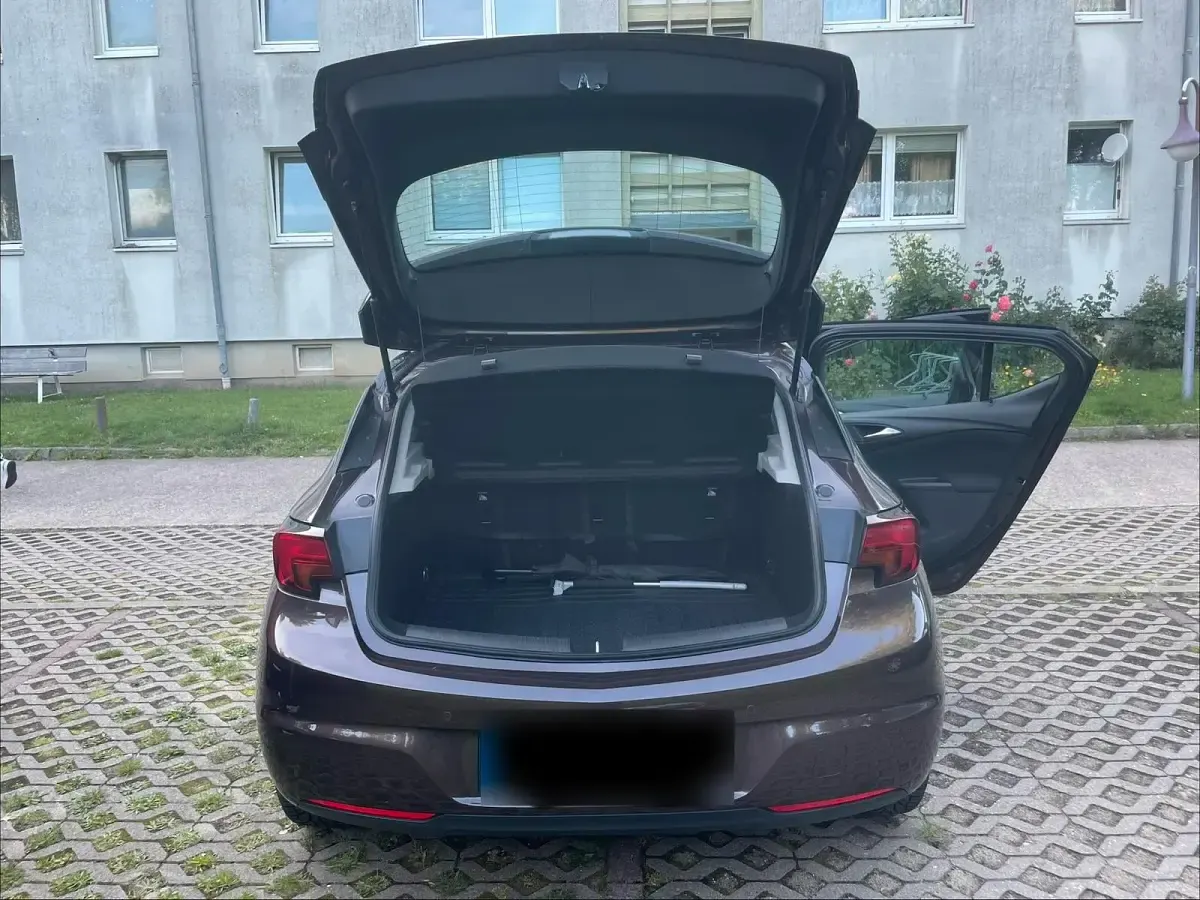Gebraucht Opel Astra 110 PS (80 kW) 2017 Braun Kombi