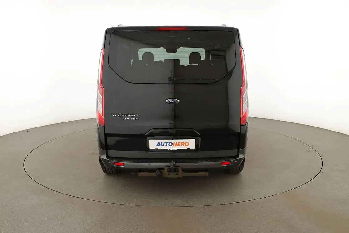 Gebraucht Ford Tourneo Custom Active 185 PS (136 kW) 2021 Schwarz Van