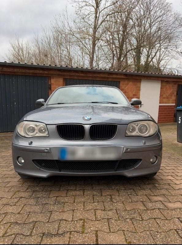 Gebraucht BMW 120 150 PS (110 kW) 2006 Grau Kleinwagen