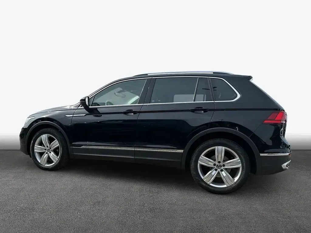 Gebraucht VW Tiguan Elegance 150 PS (110 kW) 2023 Schwarz SUV