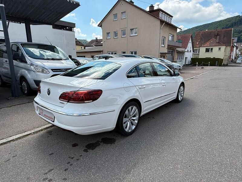Second-hand VW CC Basis 140 CP (102 kW) 2014 Alb Berlinǎ