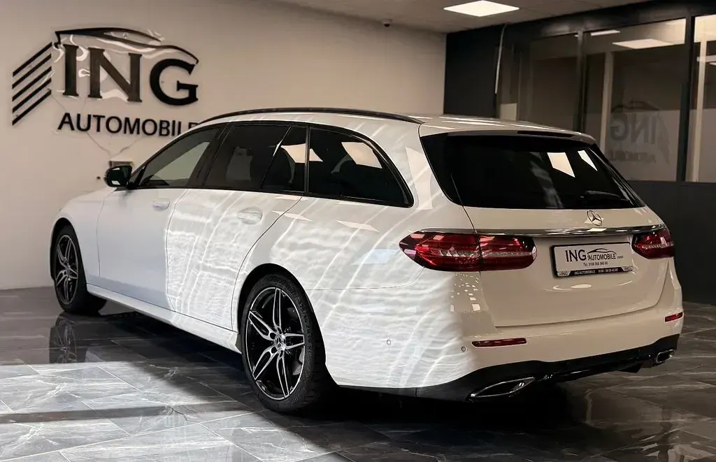 Gebraucht Mercedes E400 AMG 330 PS (242 kW) 2020 Weiß Limousine