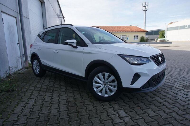 Candy weiß Neu 2024 Seat Arona Style SUV | 22.950 € (Guter Preis) - Bild 1/4