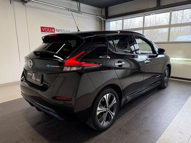 Gebraucht Nissan Leaf 360º 160 kW (218 PS) 2020 Schwarz Kleinwagen