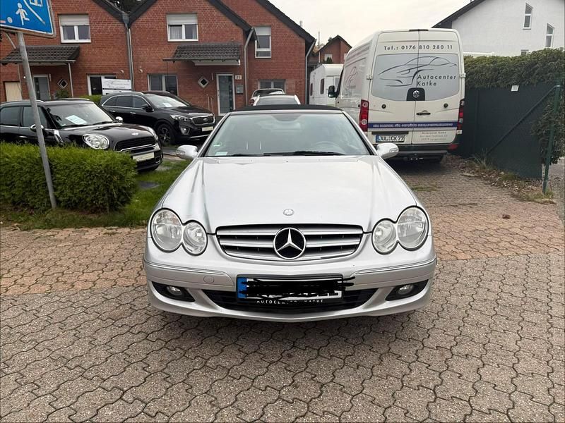 Grau Gebraucht 2006 Mercedes CLK350 Cabrio | 8.700 € (Guter Preis) - Bild 1/4