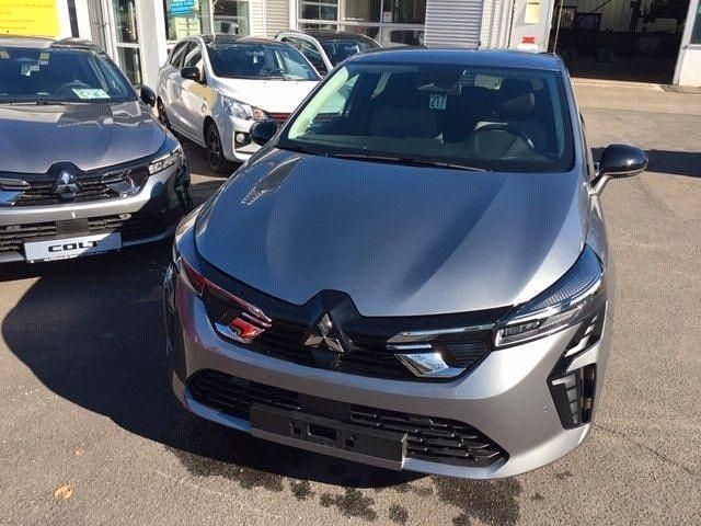 Grau Neu 2025 Mitsubishi Colt Plus Limousine | 21.680 € (Etwas zu teuer) - Bild 1/3