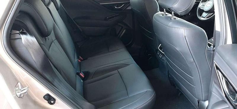 Neu Subaru Outback Premium 169 PS (124 kW) 2026 Cashmere gold opal Kombi