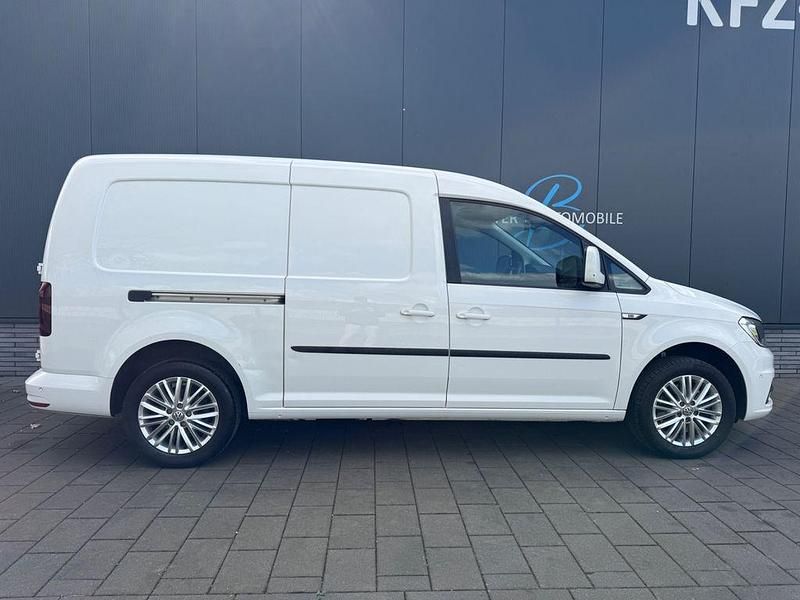 Gebraucht VW Caddy Maxi 125 PS (91 kW) 2016 Weiß Van / Kleinbus