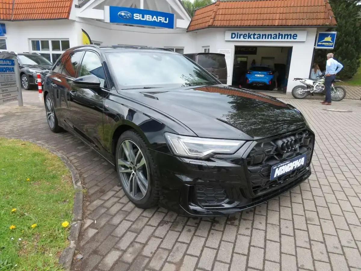 Gebraucht Audi A6 S-Line 204 PS (150 kW) 2024 Schwarz Kombi