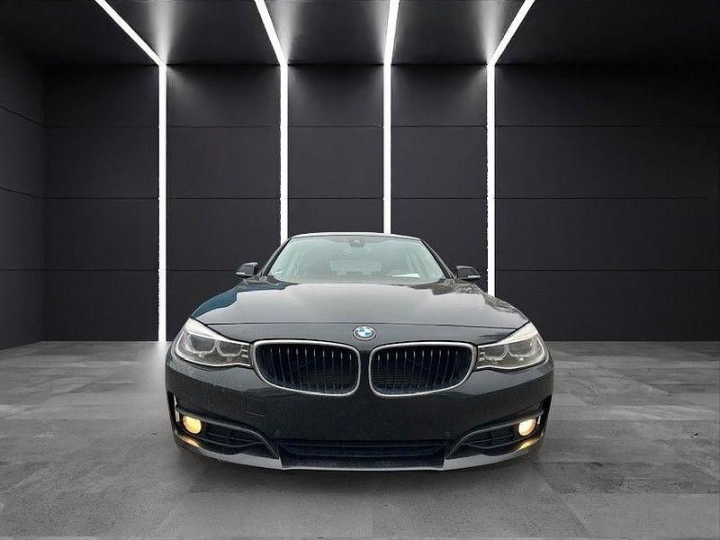 Brugt BMW 318 Advantage 150 HK (110 kW) 2017 Sort Sedan