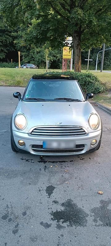 Silber Gebraucht 2007 Mini Cooper Clubman Kombi | 5.600 € - Bild 1/4