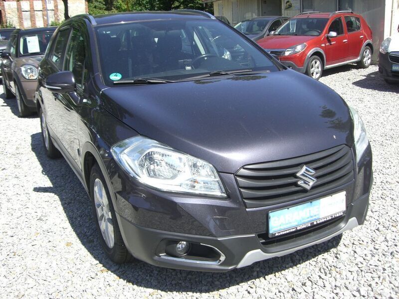 Violett Gebraucht 2014 Suzuki SX4 S-Cross Comfort SUV | 11.290 € (Etwas zu teuer) - Bild 1/4