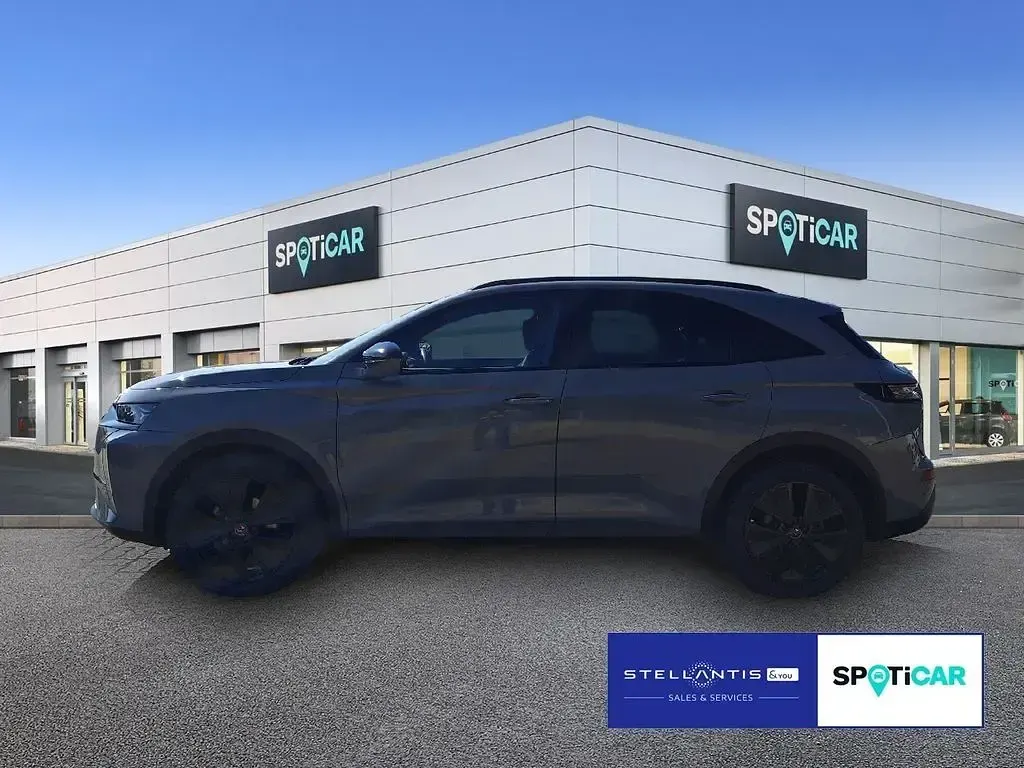 Gebraucht DS Automobiles DS7 Crossback Performance 131 PS (96 kW) 2024 Grau SUV