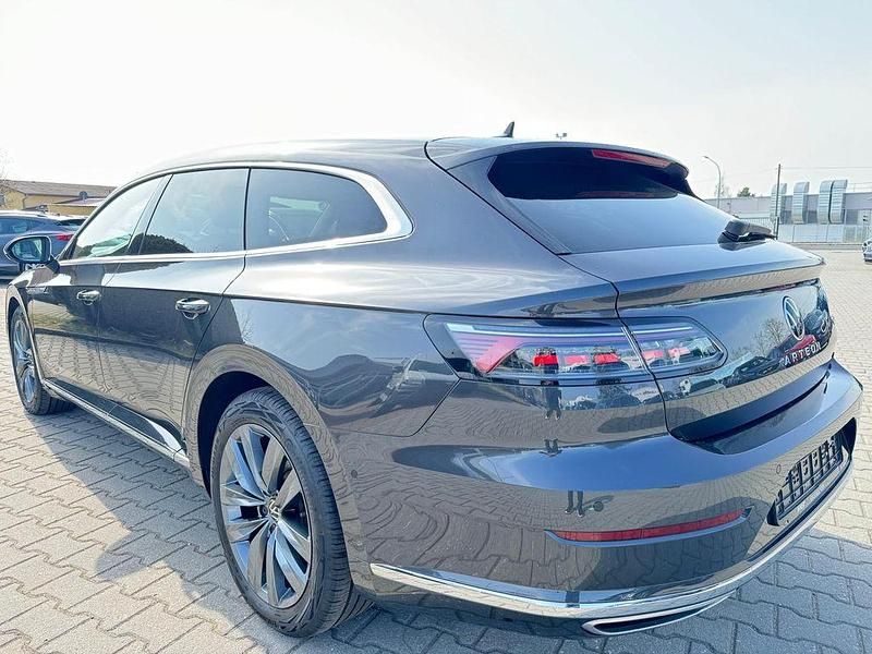 Gebraucht VW Arteon Elegance 200 PS (147 kW) 2022 Grau Limousine