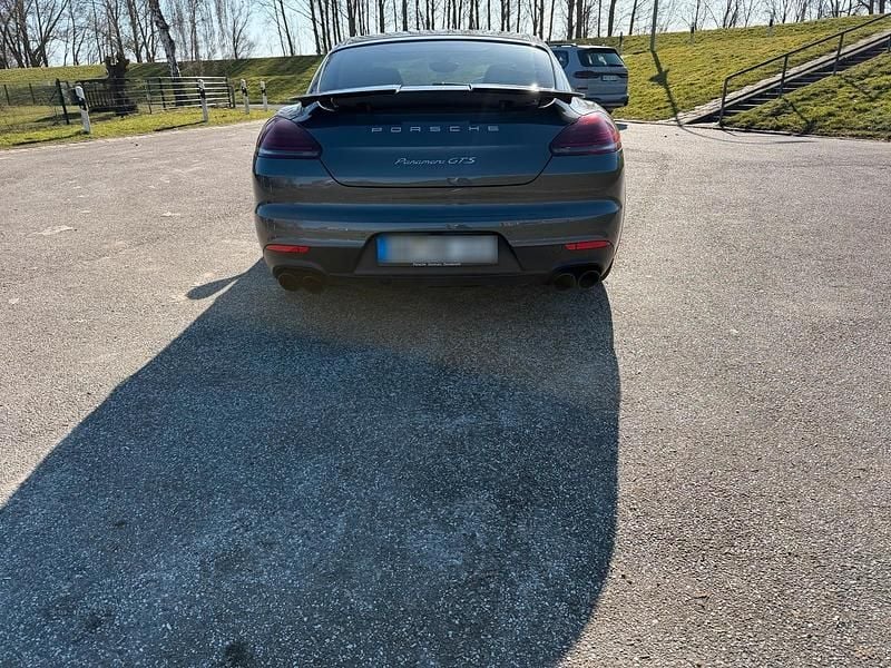 Gebraucht Porsche Panamera 441 PS (324 kW) 2015 Braun Kleinwagen