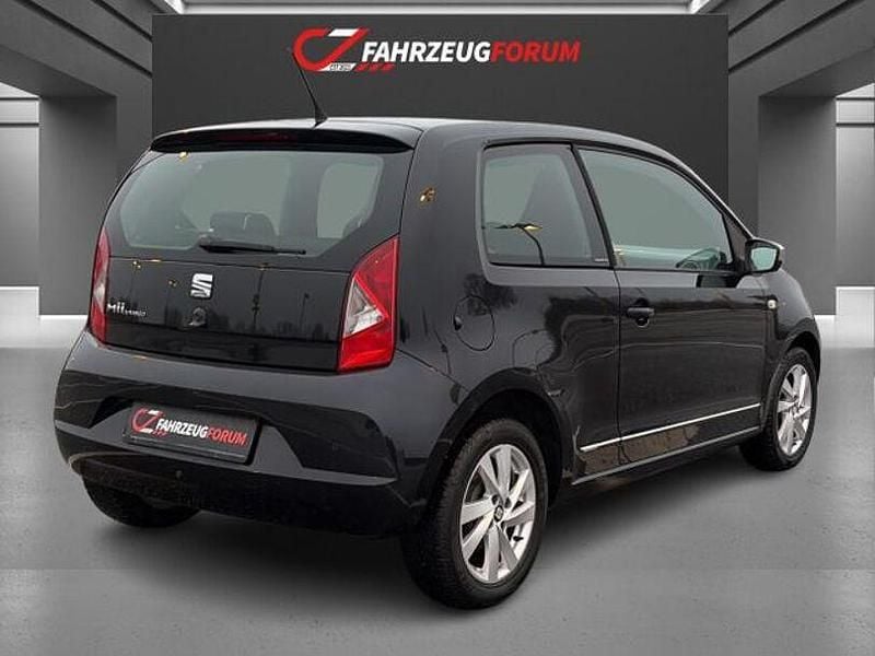 Usata Seat Mii 60 CV (44 kW) 2014 Nero Utilitaria