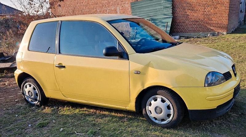 Second-hand Seat Arosa 65 CP (47 kW) 2004 Galben Hatchback